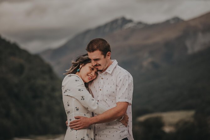 Private Couples Photo Shoot in Queenstown - Who will enjoy this most?