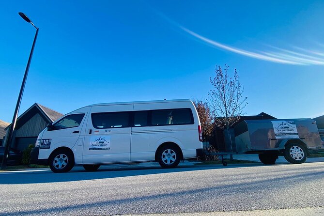 Private Queenstown Airport to Hotel Transfers - Luggage limits and child-seat planning