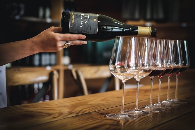 Private Queenstown Wine Tour All-Inclusive Tour - Which guide style suits you?