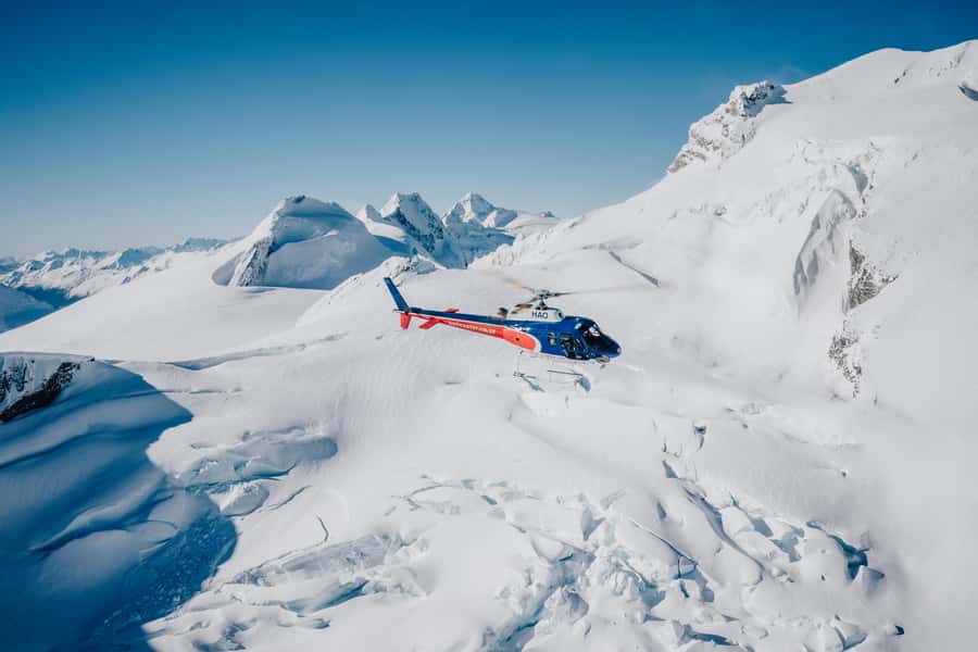 Queenstown: 50-Minute Southern Glacier Helicopter Flight - From Queenstown Airport to the Southern Alps