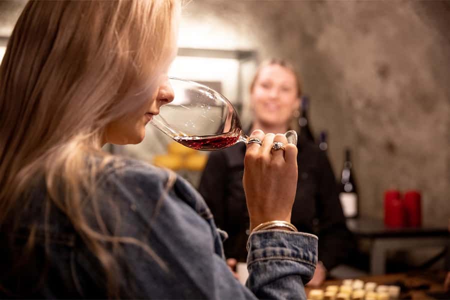 Queenstown, Arrowtown, Gibbston: Flexible Wine Hopper Tours - Gibbston Valley and the Kawarau River views