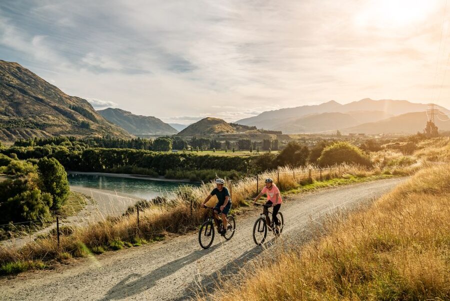 Queenstown: Arrowtown To Queenstown Biking Adventure - Morven Ferry and the Twin Rivers Trail