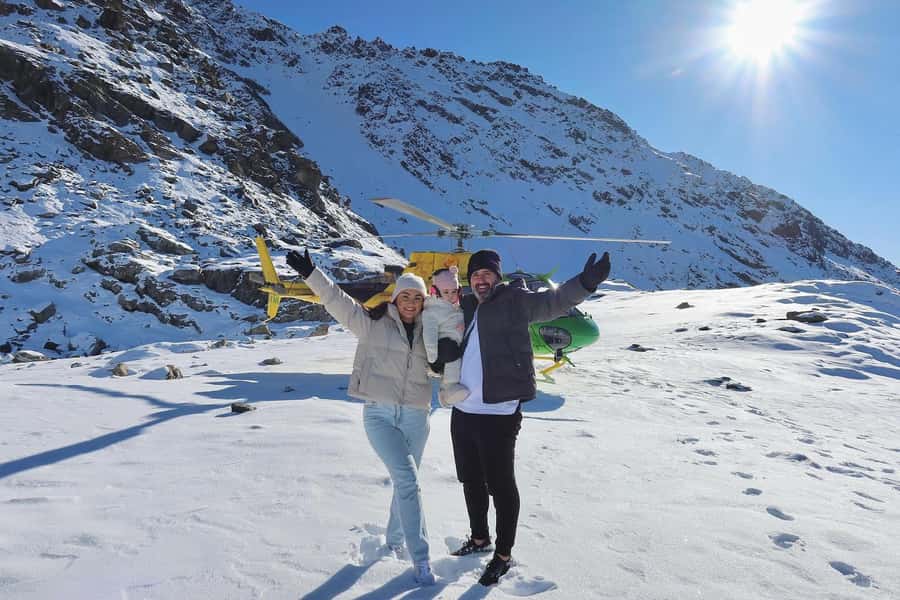 Queenstown Helicopter Flight with Snow Landing | 30 mins - Why the snow landing is the main event