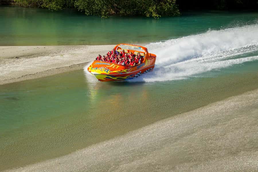 Queenstown: Jet Boat Adventure with Thunder Jet - Choosing 30 minutes or 60 minutes
