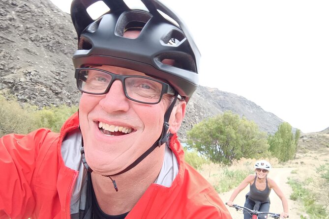 Queenstown Kawarau River Rafting and Jet Boat - Guides, Safety, and the Family Question