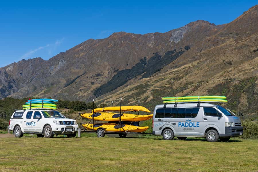 Queenstown: Kayaking or SUP Experience on Moke Lake - Kayak or stand-up paddleboard?