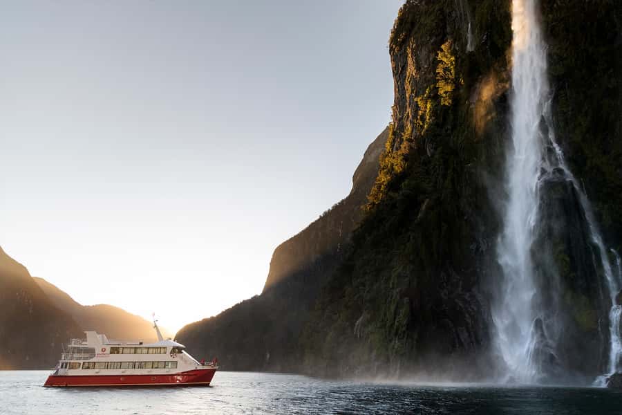 Queenstown: Milford Sound Cruise & Helicopter Alpine Tour - Leaving Queenstown by helicopter