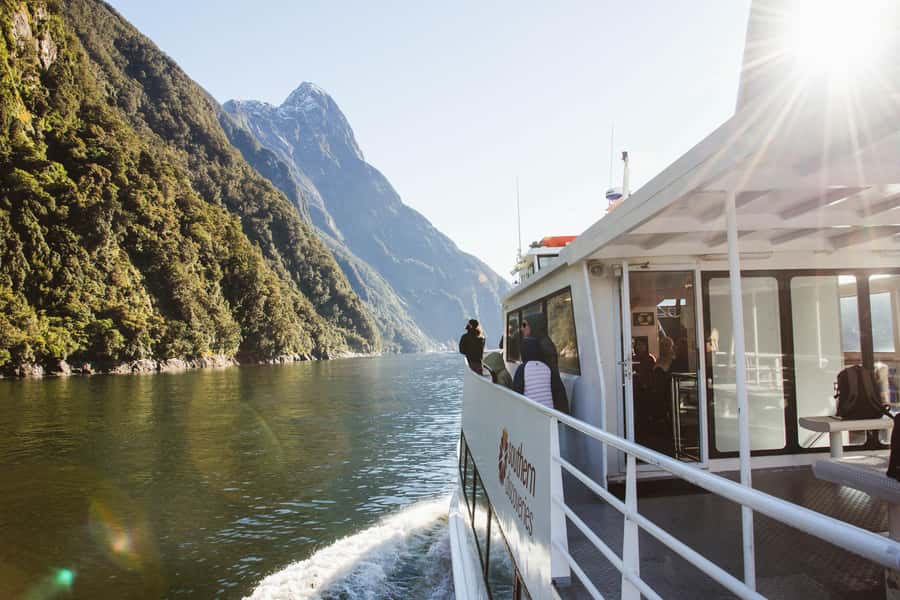 Queenstown: Milford Sound Flight and Cruise - What the day feels like in practice