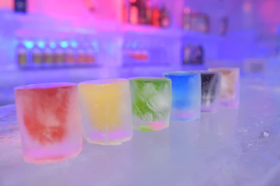 Queenstown: Minus 5 Ice Bar Experience with Drink Options - A lively hour, not a long formal tour