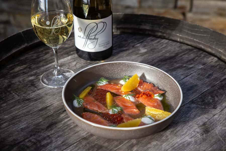 Queenstown: Premium Full-Day Central Otago Wine Tasting Tour - The best way to approach the tastings