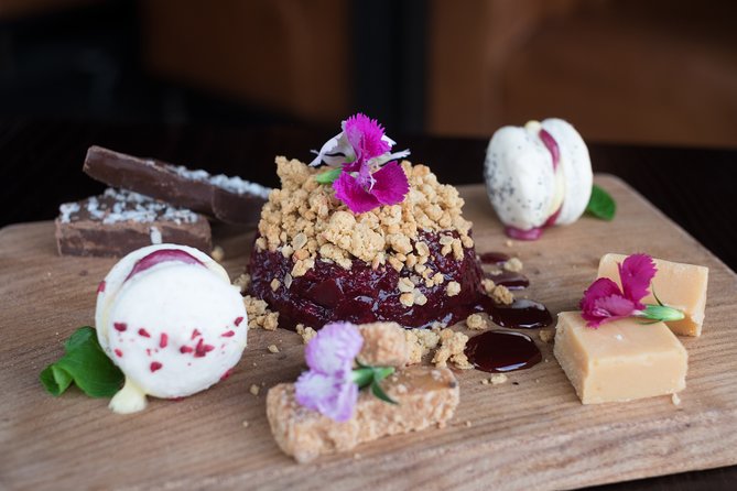 Queenstown Progressive Dinner & Wine Tour | 3 Stunning Locations - Who will enjoy this Queenstown night out?