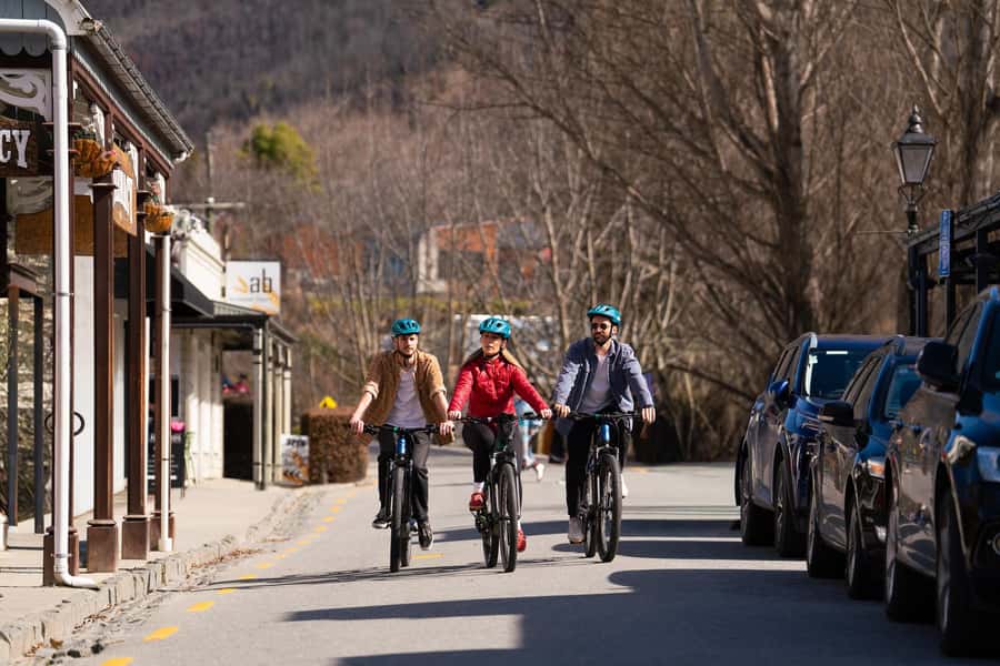 Queenstown: Self-Guided Bike Ride on the Arrow Bridges Trail - Six bridges, three suspension crossings, and the best photo stops