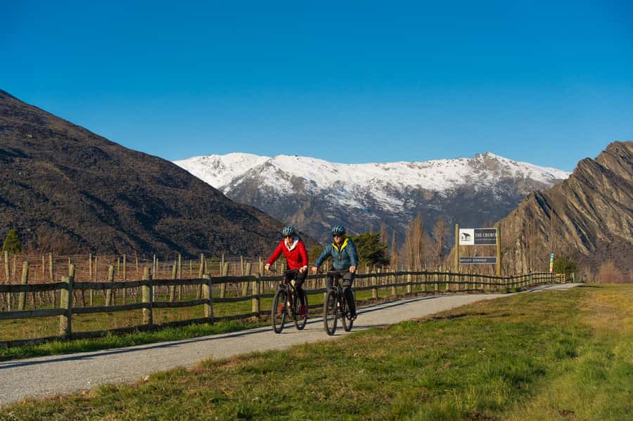 Queenstown: Self-Guided Gibbston Valley Wineries Bike Tour - Queenstown check-in and the ride to the trail