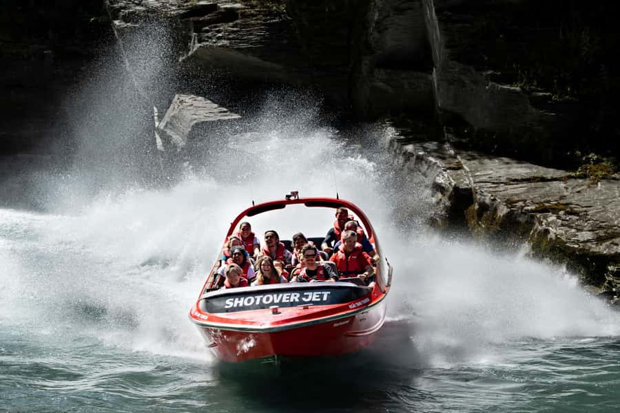 Queenstown: Shotover River Extreme Jet Boat Experience - Why the Shotover Canyons make this ride different