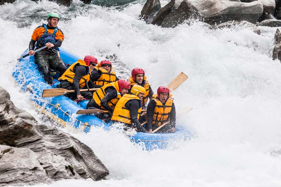 Queenstown: Shotover River Whitewater Rafting Trip - Six rapids give the trip its rhythm
