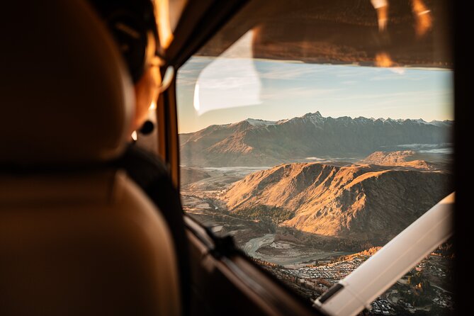 Queenstown Sunrise Glacier Scenic Flight by Glenorchy Air - Icefalls, glaciers, and the Olivine Ice Plateau