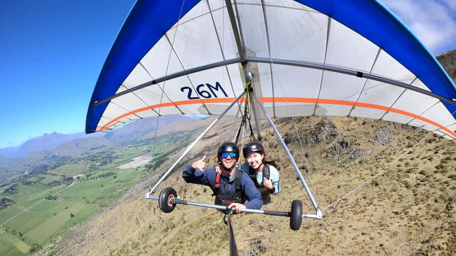 Queenstown: Tandem Hang Gliding Experience - What you see once you are airborne