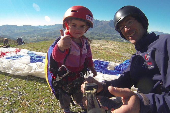 Queenstown Tandem Paragliding from Coronet Peak - Getting ready with a helmet, harness, and short briefing