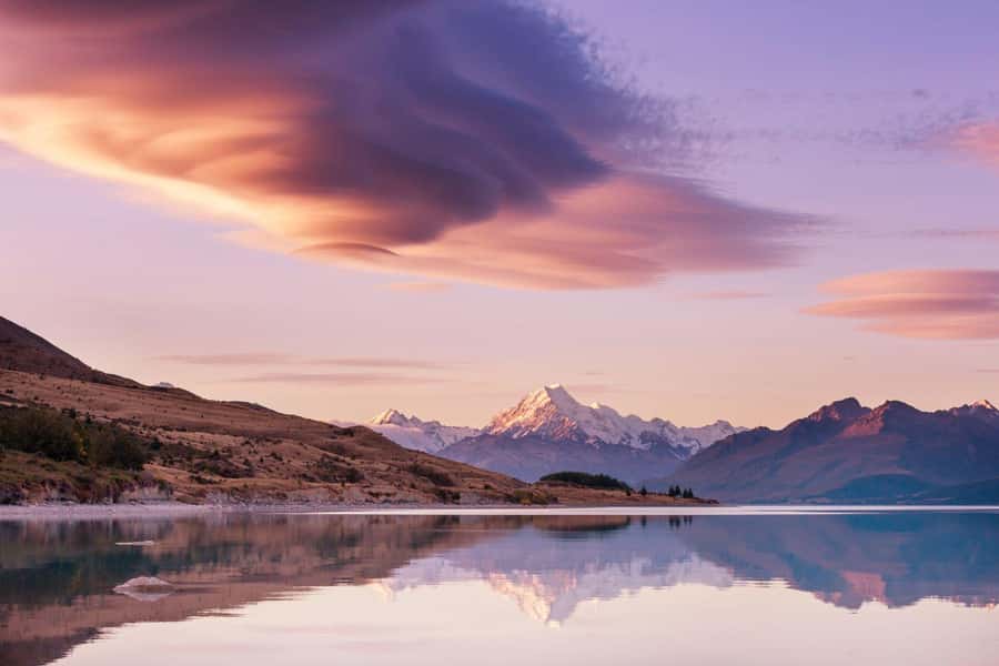 Queenstown to Christchurch via Mt Cook One-Way Tour - Leaving Queenstown through Kawarau Gorge and Cromwell