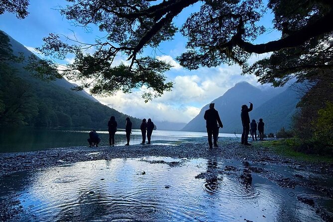 Queenstown to Te Anau via Milford Sound inc Cruise & Lunch - From Queenstown along Lake Wakatipu