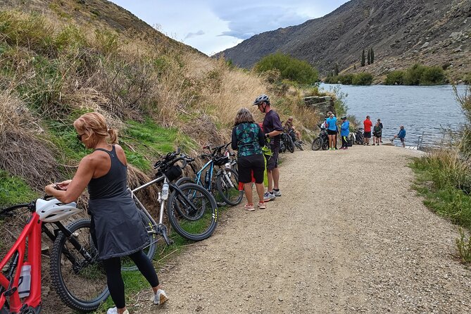Roxburgh Gorge Bike Hire with Jet Boat & Return Shuttle Included - The practical gear and riding demands