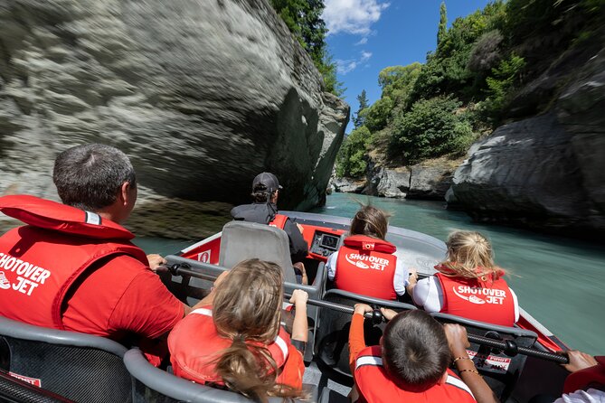 Shotover River Extreme Jet Boat Ride in Queenstown - Shuttle or self-drive?