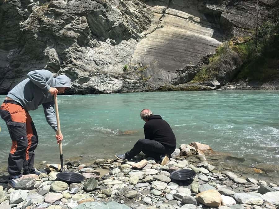 Skippers Canyon 4WD Heritage Tour from Queenstown - The ride from Queenstown to the canyon