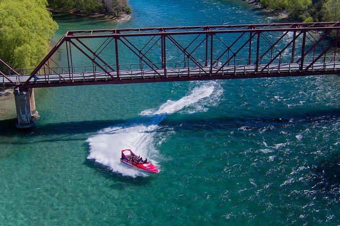 Small Group Jet Boat Adventure on the Clutha River from Wanaka - The opening run: getting a feel for the Clutha