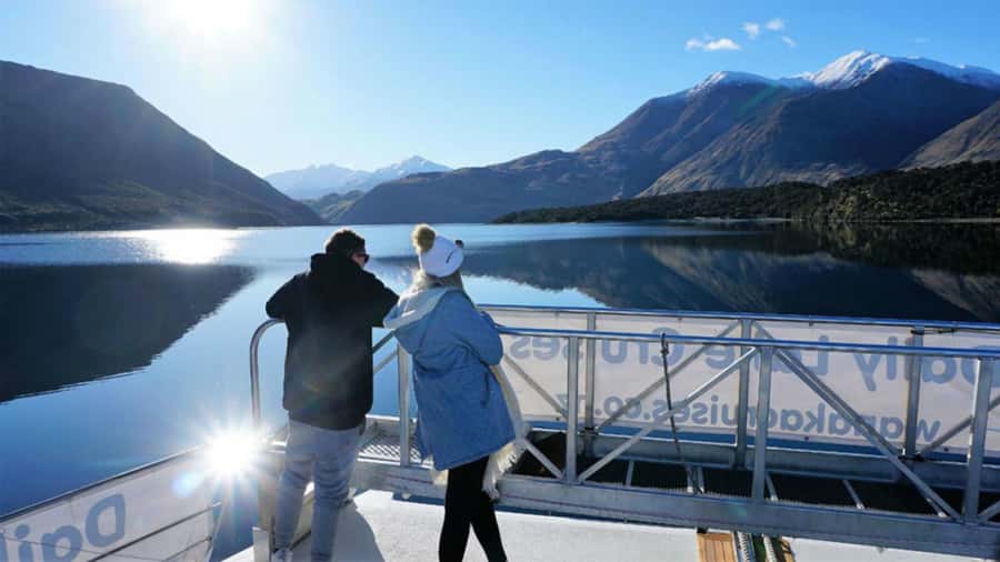 Stevensons Island 2-Hour Cruise and Nature Walk - What the scenery feels like in changing weather