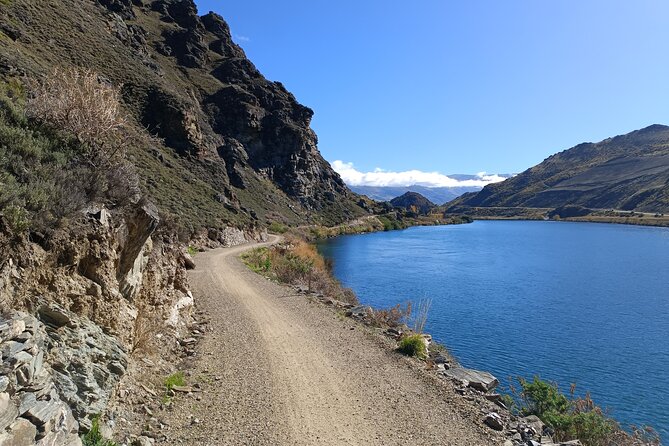 The Ultimate Lake Dunstan Bike Hire And Boat Experience - Weather, timing, and small practical details