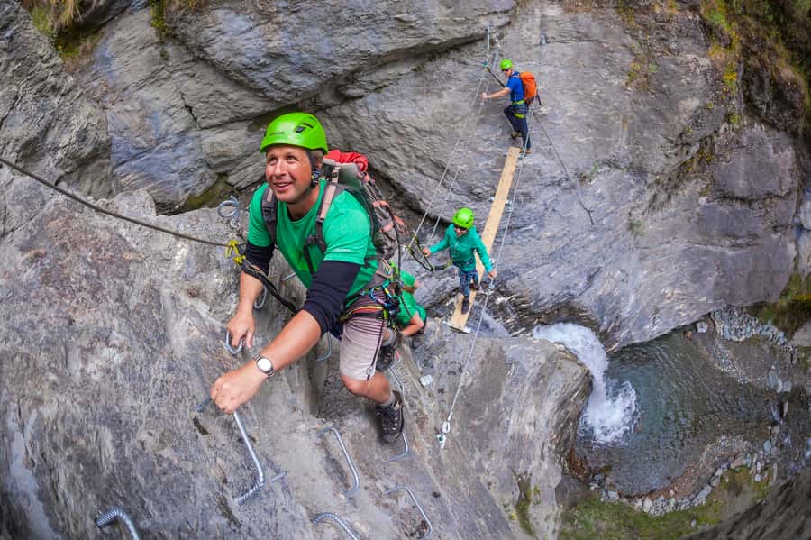 Wanaka: 2-Hour Beginner Waterfall Cable Climb - The practice climb makes the first real steps easier