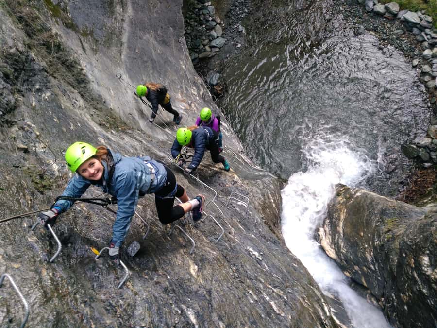 Wanaka: 2-Hour Beginner Waterfall Cable Climb - Should you continue to Level 2?