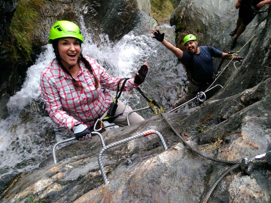 Wanaka: 2-Hour Beginner Waterfall Cable Climb - What to wear and pack