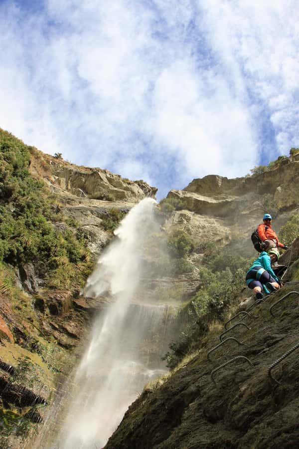 Wanaka: 6-hour Advanced Waterfall Cable Climb - Key points to know before booking