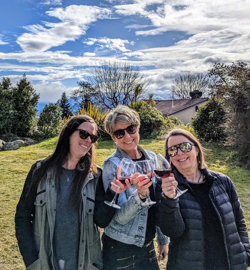 Wanaka: Full Day Wine Tour Hidden Gems - Wanaka pickup and the road into wine country