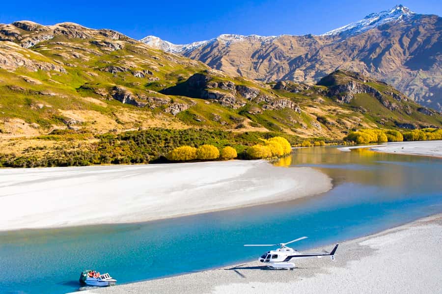Wanaka: Jet Boat & Wilderness Walk - A 50-minute walk through moss and glacial water