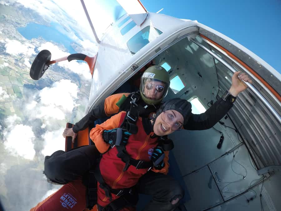 Wanaka: Tandem Skydive Experience - The exit and freefall