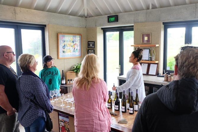 Wine Tour & Maori Culture Wanaka - Meeting in Wanaka at 11:00 am